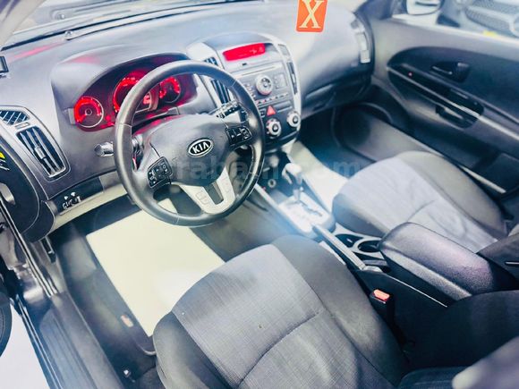 Kia Ceed 1.6 CRDi Motion 2012 Model