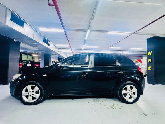 Kia Ceed 1.6 CRDi Motion 2012 Model