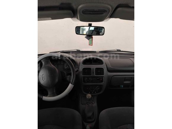 Sahibinden Renault Clio 1.4 RTA 2001 Model 