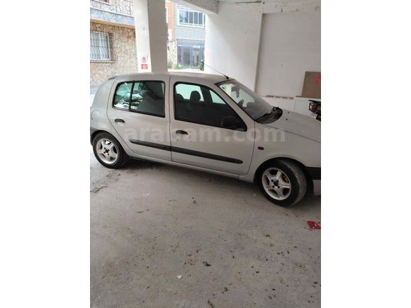 Sahibinden Renault Clio 1.4 RTA 2001 Model 
