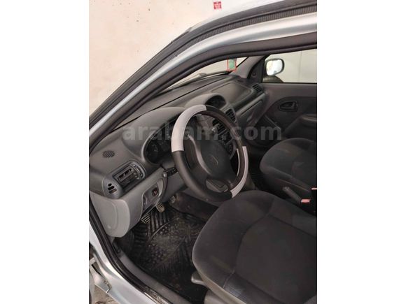 Sahibinden Renault Clio 1.4 RTA 2001 Model 