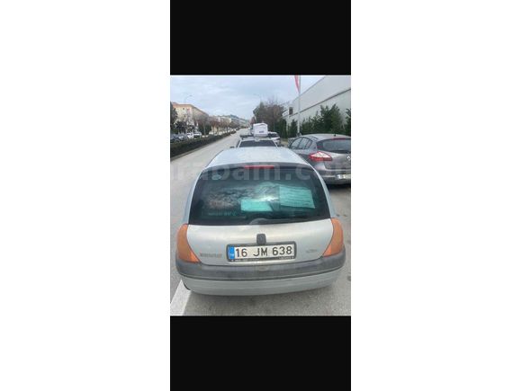 Sahibinden Renault Clio 1.4 RTA 2001 Model 
