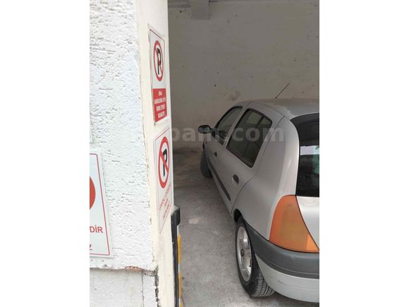 Sahibinden Renault Clio 1.4 RTA 2001 Model 