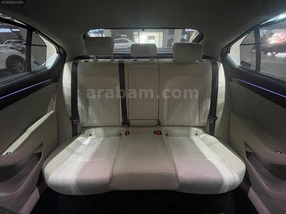 Superb 1.6 TDI Greentech Premium DSG İLK KULLANICIDAN