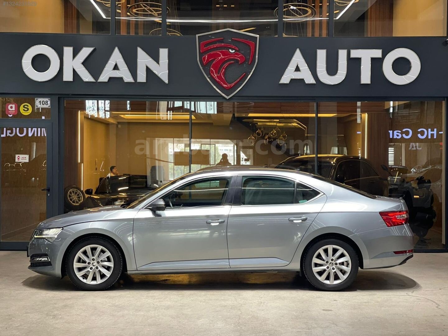 Galeriden Skoda SuperB 1.6 TDI Premium 2019 Model Ankara 80.100 km Gri 5