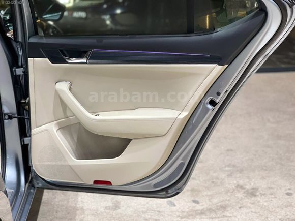 Superb 1.6 TDI Greentech Premium DSG İLK KULLANICIDAN