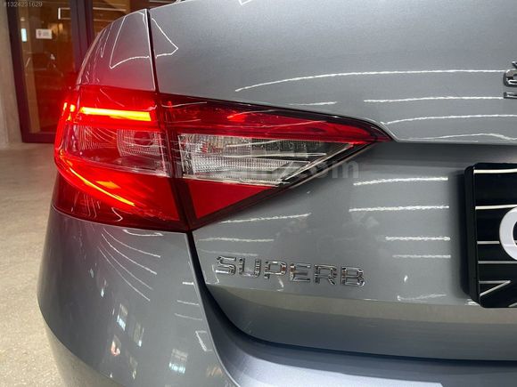Superb 1.6 TDI Greentech Premium DSG İLK KULLANICIDAN