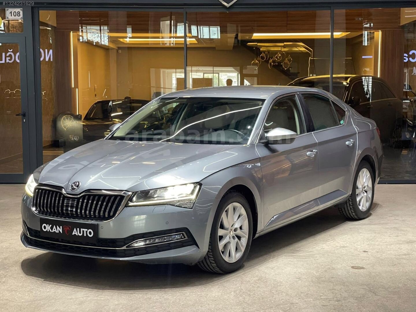 Galeriden Skoda SuperB 1.6 TDI Premium 2019 Model Ankara 80.100 km Gri 4