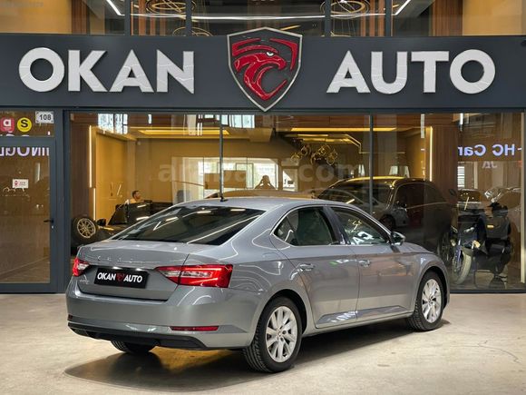 Superb 1.6 TDI Greentech Premium DSG İLK KULLANICIDAN