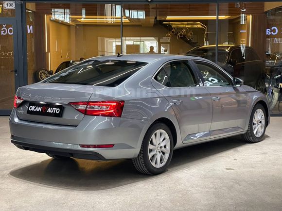 Superb 1.6 TDI Greentech Premium DSG İLK KULLANICIDAN