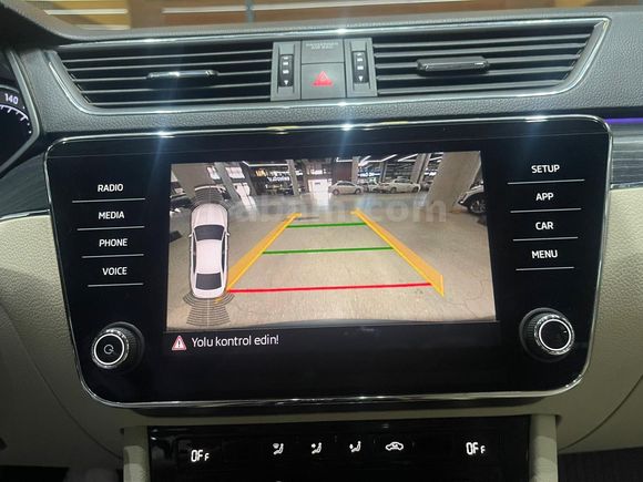 Superb 1.6 TDI Greentech Premium DSG İLK KULLANICIDAN