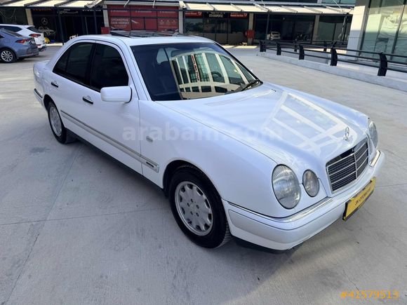 MERCEDES E200 ELEGANCE 88.000 KM BENZİN OTOMATİK EMSALSİZ