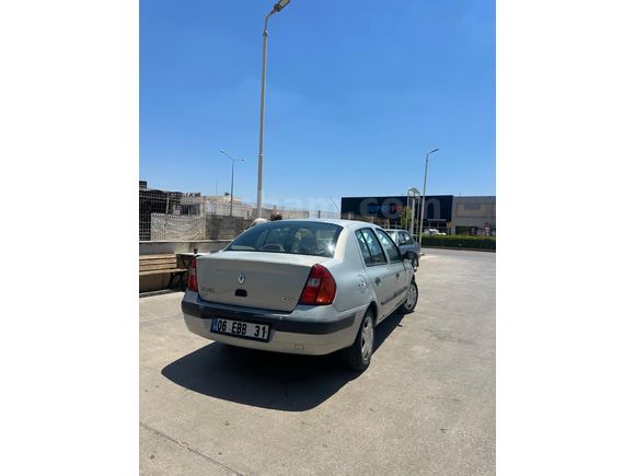 Sahibinden Renault Clio 1.4 Dynamique 2004 Model