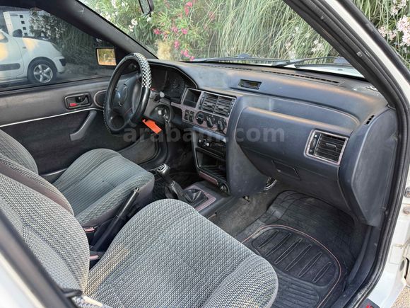 Galeriden Ford Escort 1.6 CL 1995 Model Balıkesir