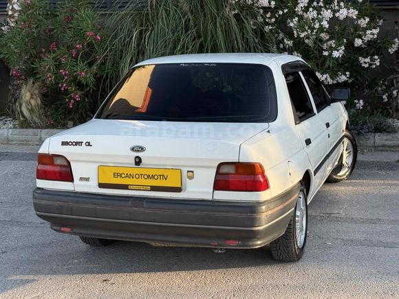Galeriden Ford Escort 1.6 CL 1995 Model Balıkesir