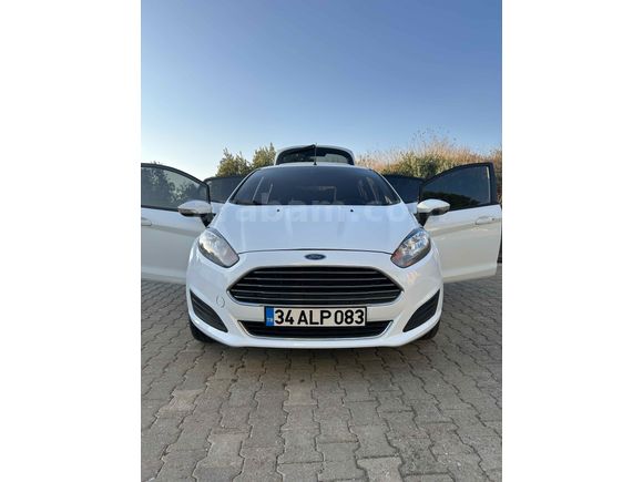 Sahibinden Ford Fiesta 1.5 TDCi Trend 2013 Model  170.000 km Beyaz