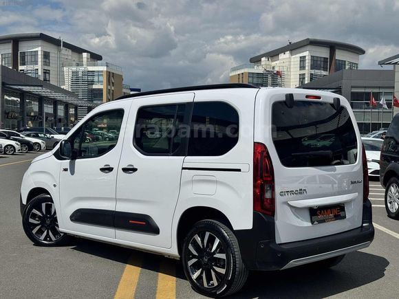 SAMLINE OTOMOTIV"DEN CİTROEN BERLİNGO MAX XTR CAM TAVANLI
