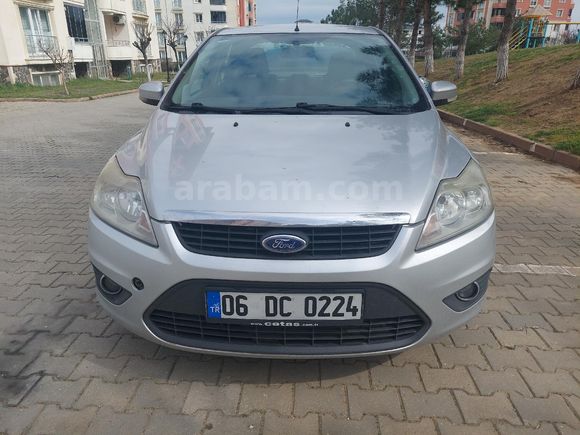 İLK SAHİBİNDEN TEMİZ EKONOMİK FORD FOCUS