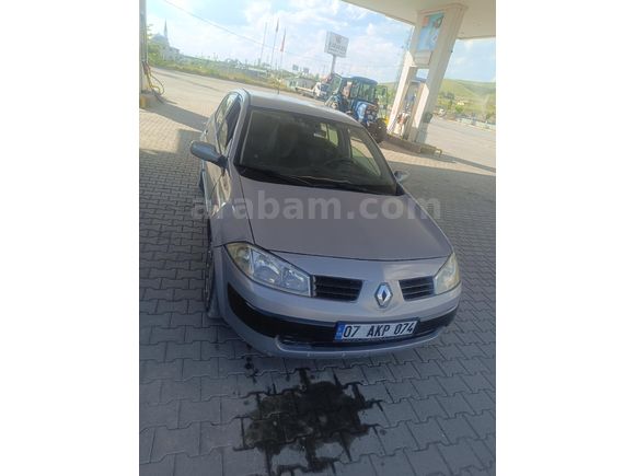 Sahibinden Renault Megane 1.4 Authentique 2005 Model  282.000 km Bej