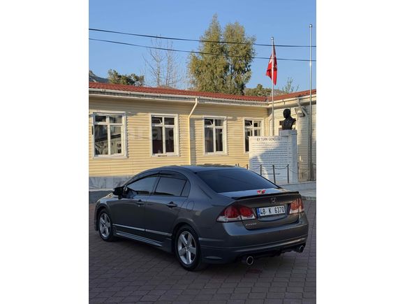 Sahibinden Honda Civic 1.6i VTEC Dream 2010 Model 