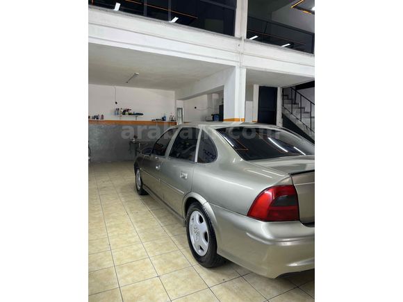 Sahibinden Opel Vectra 1.6 1999 Model 