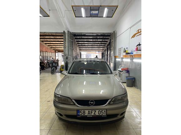 Sahibinden Opel Vectra 1.6 1999 Model 