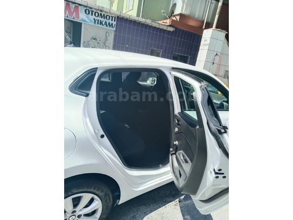 Sahibinden Renault Clio 1.0 TCe Joy 2022 Model
