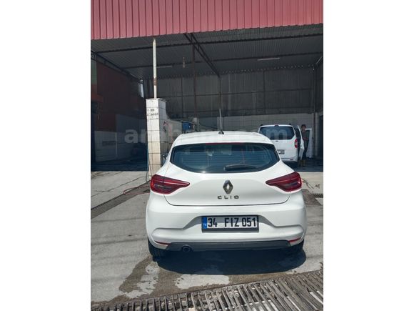 Sahibinden Renault Clio 1.0 TCe Joy 2022 Model