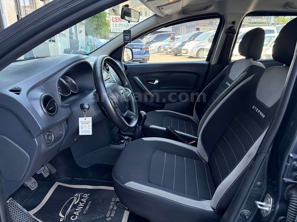 Galeriden Dacia Sandero 0.9 TCe Stepway 2016 Model İstanbul