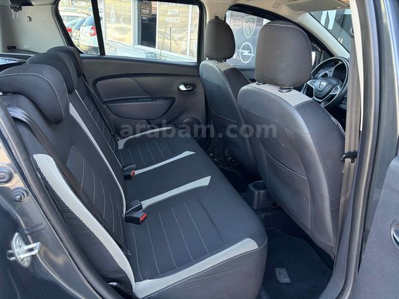 Galeriden Dacia Sandero 0.9 TCe Stepway 2016 Model İstanbul