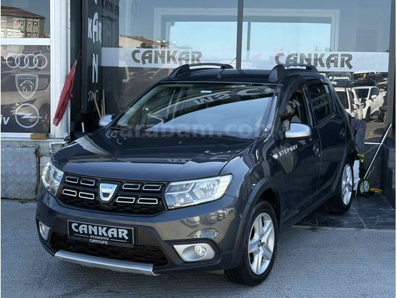 Galeriden Dacia Sandero 0.9 TCe Stepway 2016 Model İstanbul