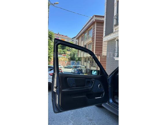 Orjinal M paket 3.16i compact / tertemiz