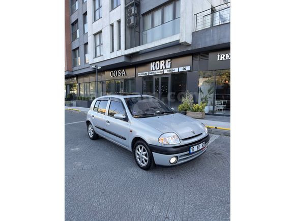 Sahibinden Renault Clio 1.4 RXT 2001 Model 