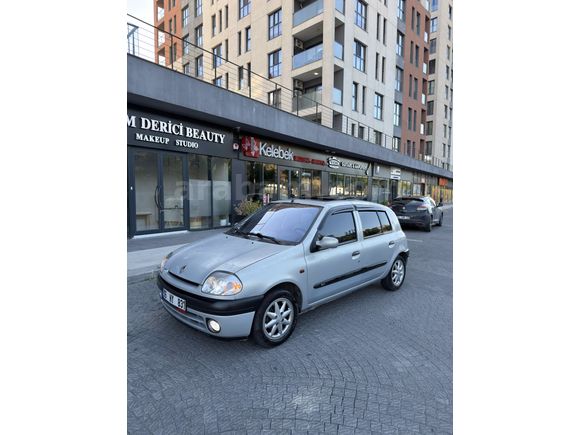 Sahibinden Renault Clio 1.4 RXT 2001 Model 