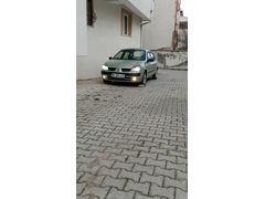 Sahibinden Renault Clio 1.4 Alize 2004 Model  260.000 km Yeşil (metalik)