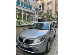 Sahibinden Dacia Sandero 1.4 Black Line 2011 Model İzmir 128.000 km Gri