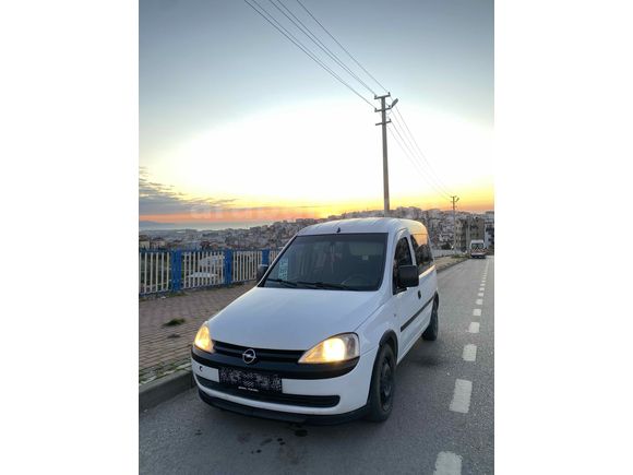 Sahibinden hususi Opel Combo 1.7 DTI 2004 Model 