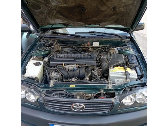 EMEKLİDEN TOYOTA CORALLA