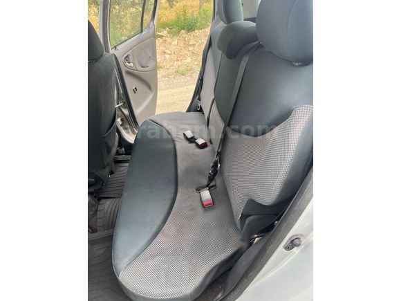 136 bin kmde bakımlı,efsane yaris