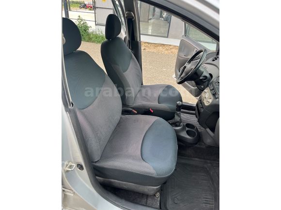 136 bin kmde bakımlı,efsane yaris
