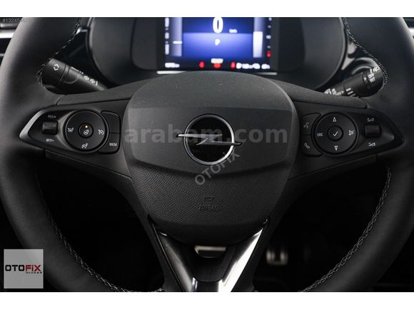 HATASIZ BOYASIZ 2024 OPEL CORSA-E GS - MAKYAJLI KASA - ÇİFT RENK