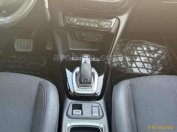 2021/OPEL/CORSA/ELEGANCE/CAM TAVAN/ÇİFT RENK/S.BAKIMLI