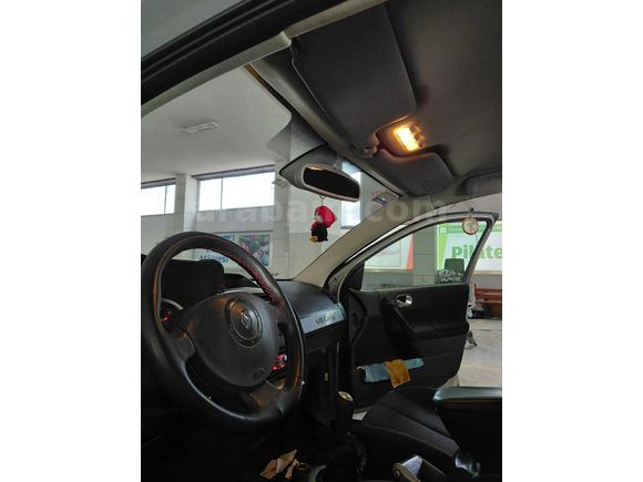 Sahibinden Renault Megane 1.6 Dynamique 2004 Model