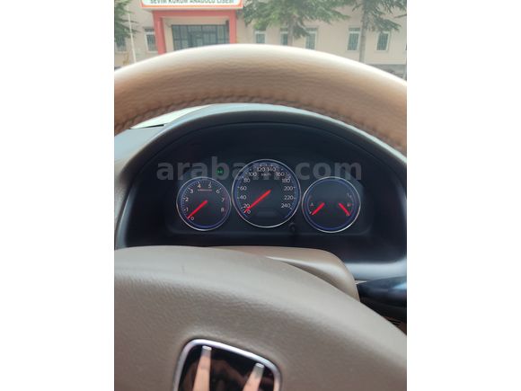 Memurdan Honda Civic 1.6i VTEC ES 2004 Model 