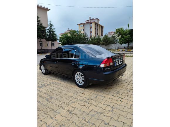 Memurdan Honda Civic 1.6i VTEC ES 2004 Model 