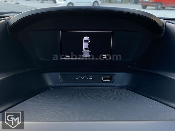 2017 KUGA 1.5 TDCİ STYLE DİZEL OTOMATİK BAKIMLI
