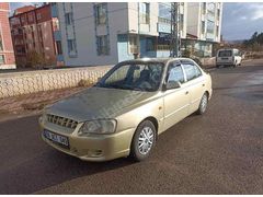 Sahibinden Hyundai Accent 1.5 1.5i GL 2000 Model 