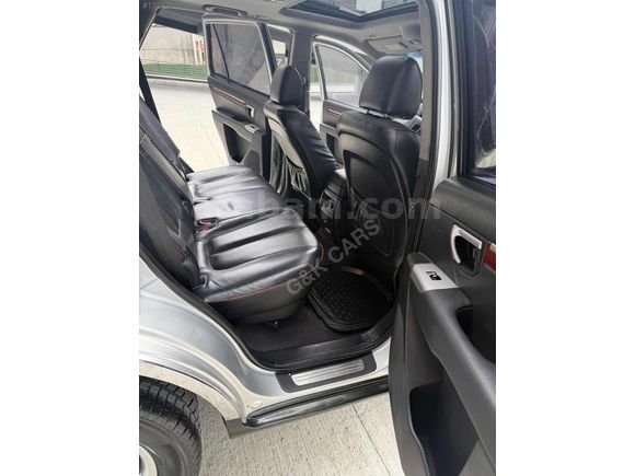HYUNDAİ SANTAFE 4*2