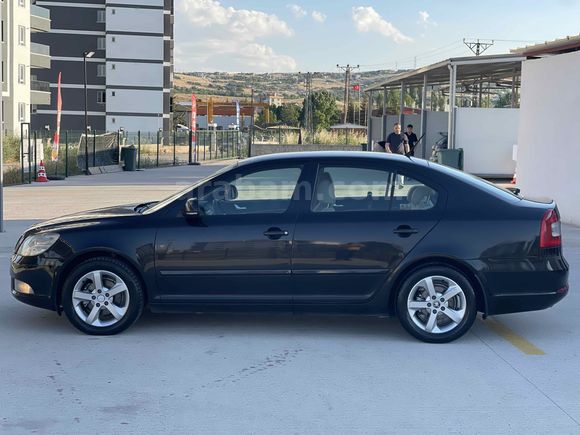 Sahibinden Skoda Octavia 1.6 TDI Elegance 2012 Model 