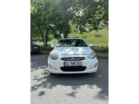 Sahibinden Hyundai Accent Blue 1.6 CRDI Mode Plus 2015 Model İstanbul